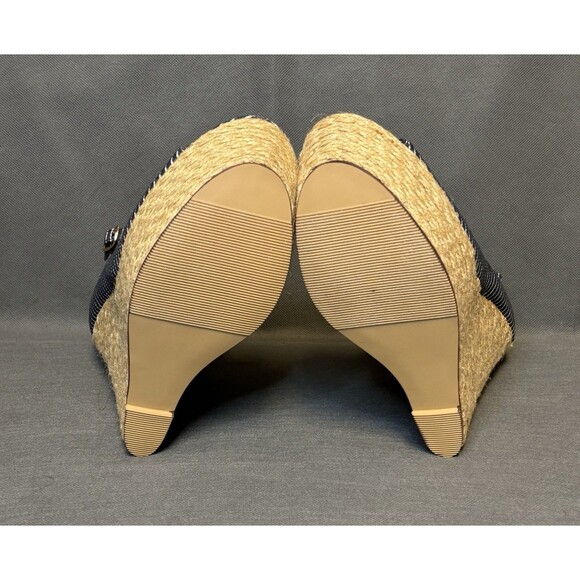 Shoedazzle Wedge Heels Size 9.5 US Navy/White w/Bow & Ankle Strap-New - Picture 9 of 9